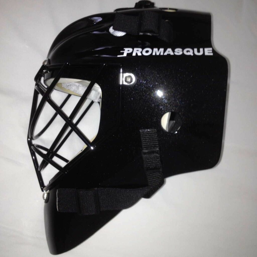 962 Pro Goalie Mask White - Simmons Hockey